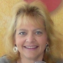 Kimberly Buck Photo 24