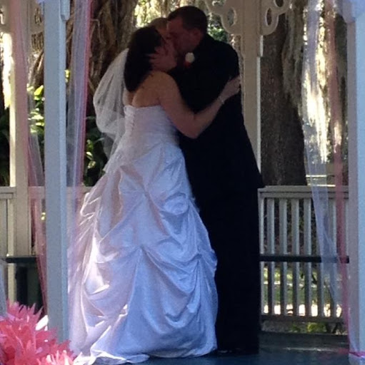 Erica Collins Photo 13