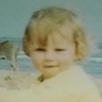 Helen Farrar Photo 11