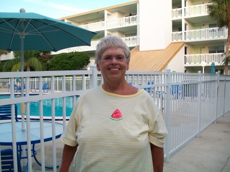 Ellen Nichols Photo 20