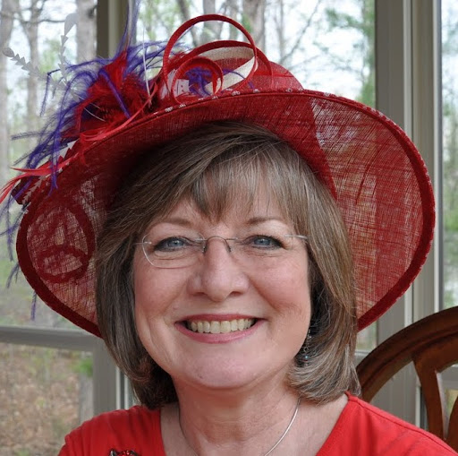 Sandy Rhodes Photo 43