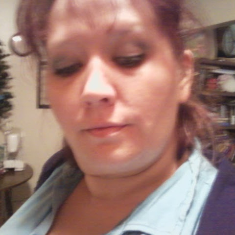Elizabeth Roberts Photo 49
