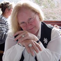 Susan Mayhew Photo 26