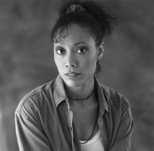Robin Miles Photo 7