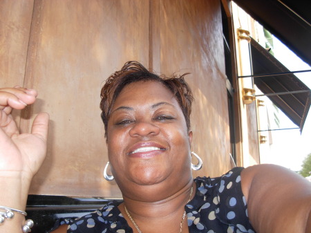 Sheri Davis Photo 32