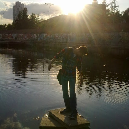 Max Morris Photo 9
