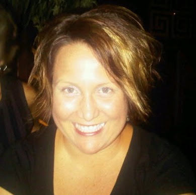 Elizabeth Sheridan Photo 27