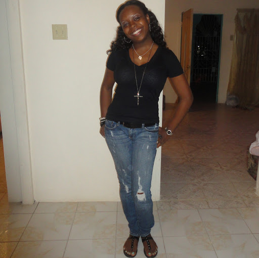 Crystal Spencer Photo 10