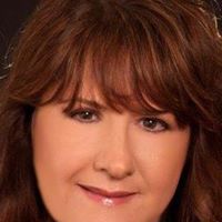 Cindy Lawrence Photo 26