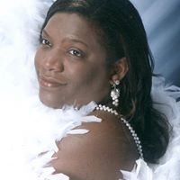 Michelle Gregory Photo 16