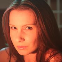 Annette Simons Photo 28