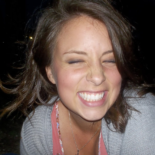 Christina Everett Photo 40