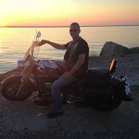 Robert Beagle Photo 9