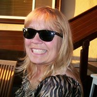 Linda Lower Photo 8