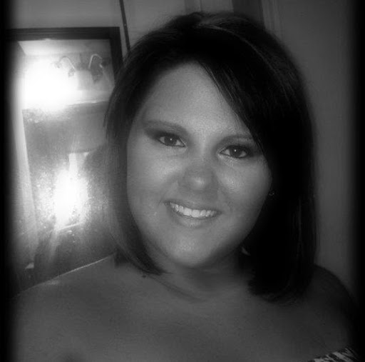 Michelle Robinson Photo 40