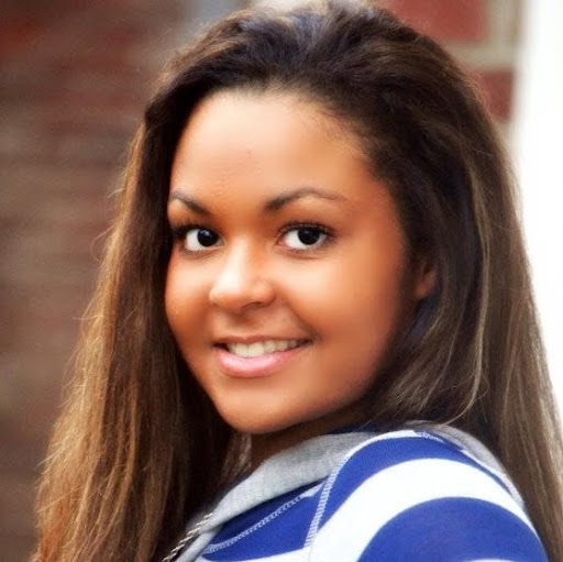 Janelle Jackson Photo 36