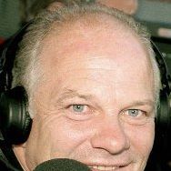 Andy Gray Photo 35
