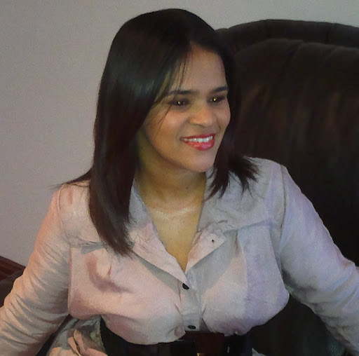 Carmen Alexander Photo 22