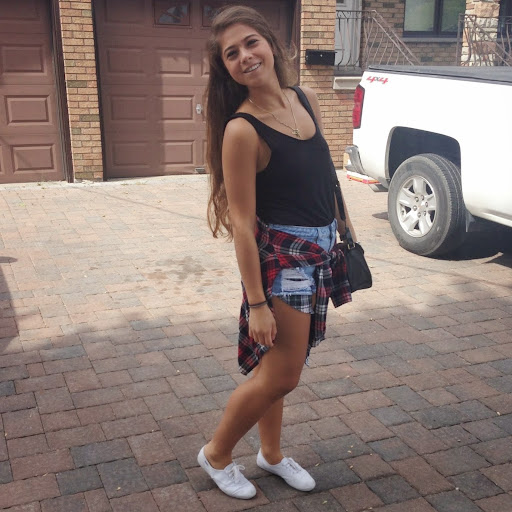 Anita Gonzalez Photo 32