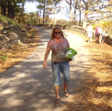 Robin Rosenthal Photo 11