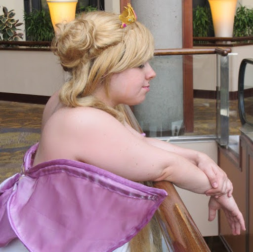 Sara Mcclain Photo 29