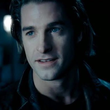 Michael Corvin Photo 27