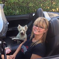 Terri Oliver Photo 27