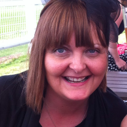 Lisa Naylor Photo 29