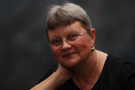 Debra Scott Photo 17