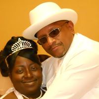 Cynthia Glover Photo 22