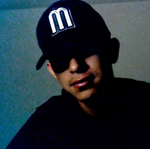 Hector Valenzuela Photo 31