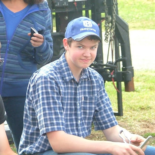 Andrew Maloney Photo 46