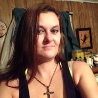 Crystal Colwell Photo 6