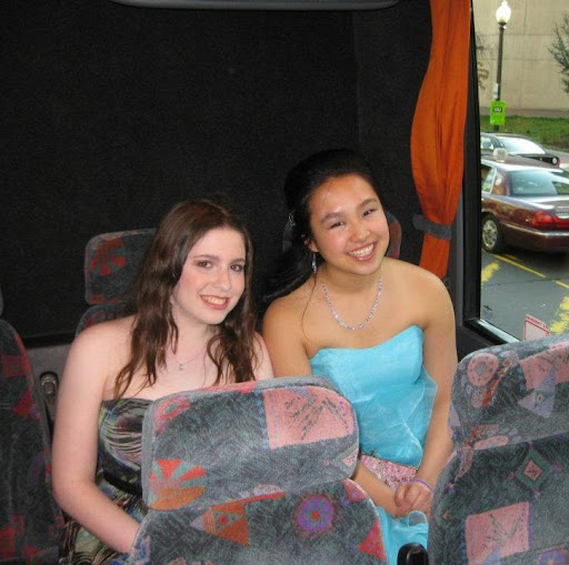 Danielle Goldman Photo 6