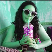 Ella Ross Photo 17