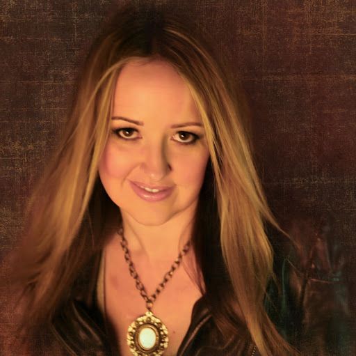 Andrea England Photo 6