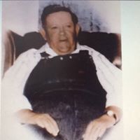 Charles Stevens Photo 16