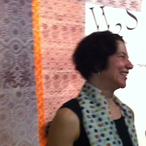 Elizabeth Emery Photo 10