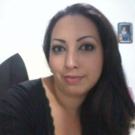 Martha Velez Photo 16