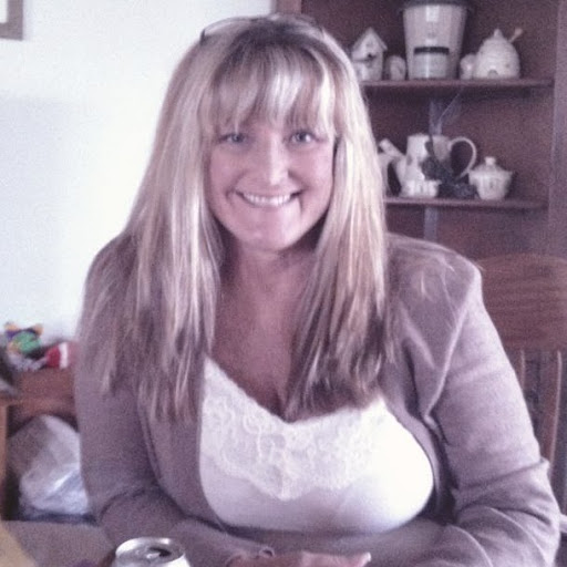 Vicki Brown Photo 29