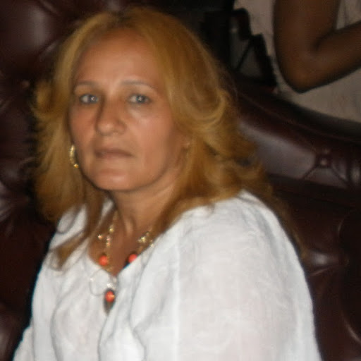 Olga Rosario Photo 10