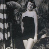 Beverly Sutton Photo 40