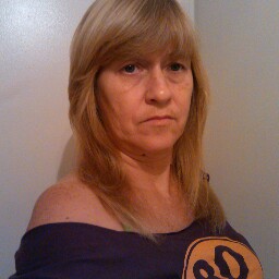 Vicki Aldridge Photo 25