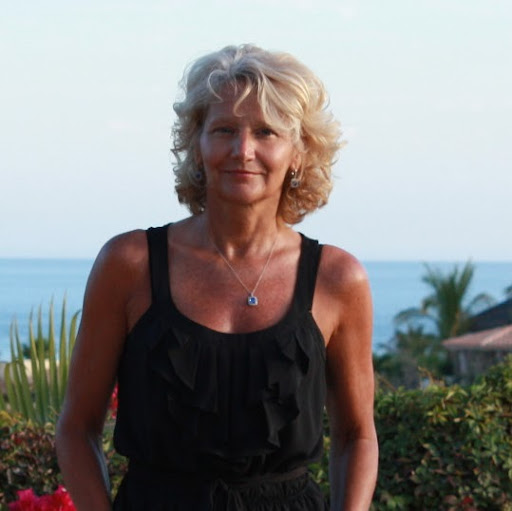 Christine Gauthier Photo 37
