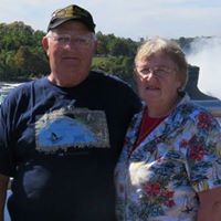 Carol Hunter Photo 37
