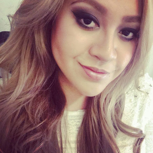 Lorena Morales Photo 5