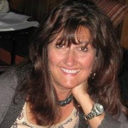 Lori Nelson Photo 21
