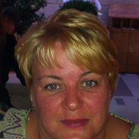 Angela Starkey Photo 32