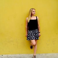 Andrea Hoff Photo 14