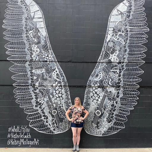 April Hanley Photo 22